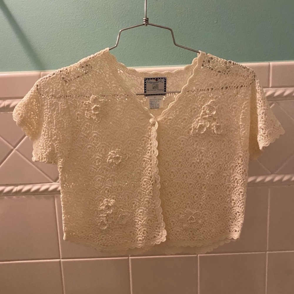 Cornelloki Cream Crochet Shrug Sweater